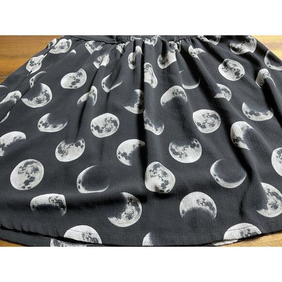 Hot Topic Moon Phase Suspender Skirt Button Front Black Gray Size Small SM - Picture 12 of 13